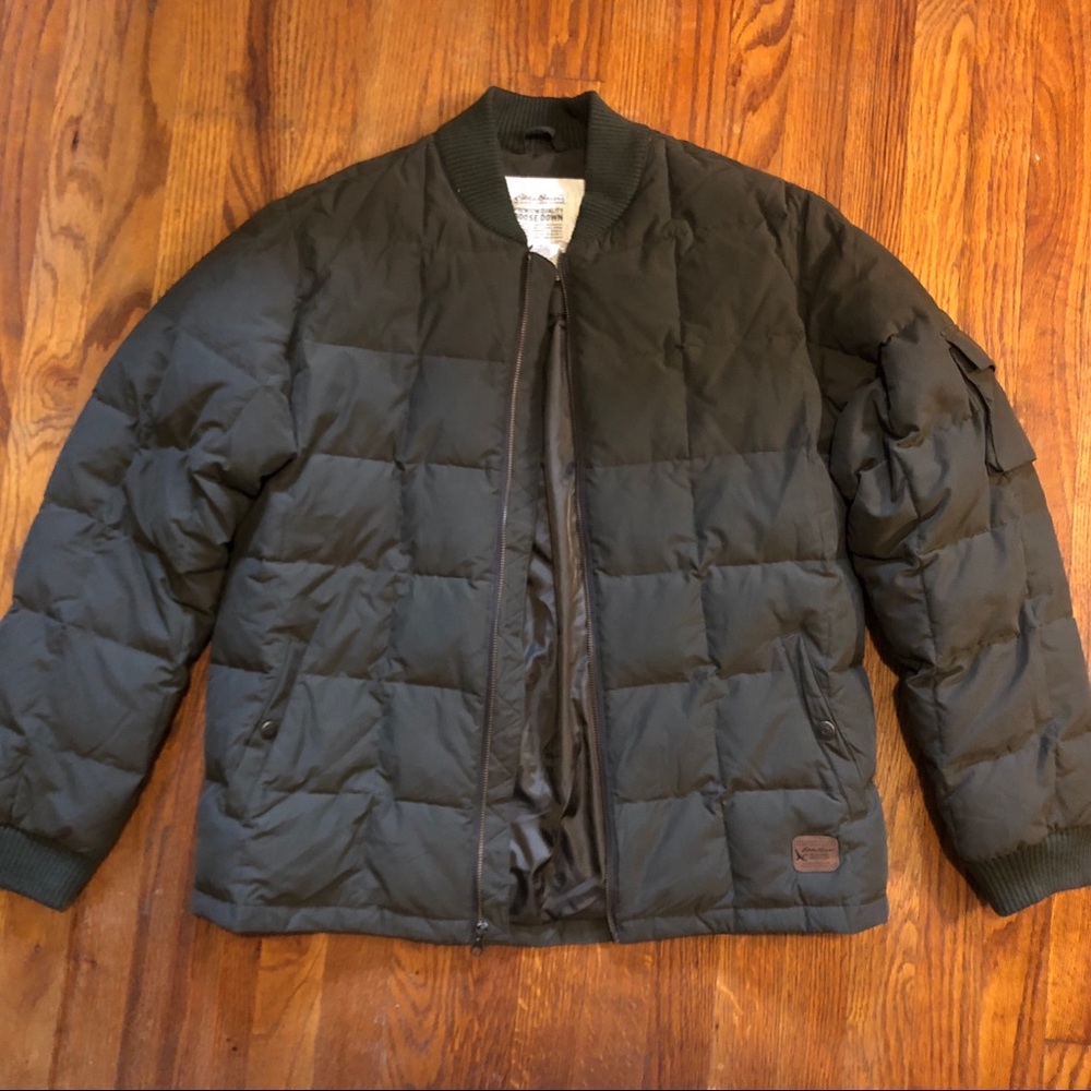 *NWOT* Men’s Eddie Bauer Goose Down Jacket Puffer